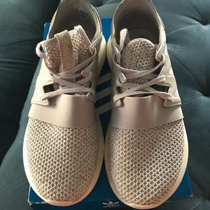 Adidas Tubular Viral Sneaker